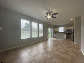 2309 Lakewood Dr in Papillion, NE - Building Photo - Building Photo