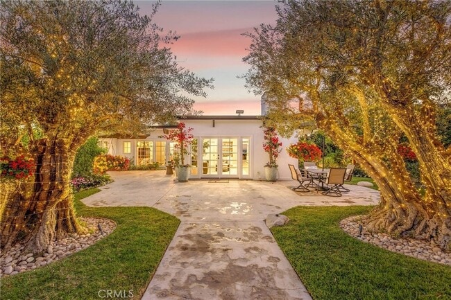 3007 Harbor View Dr in Newport Beach, CA - Building Photo - Building Photo