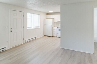 1616-1624 E Desmet Ave in Spokane, WA - Building Photo - Building Photo