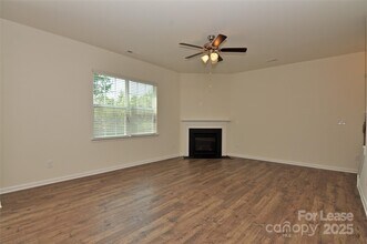 180 King William Dr in Mooresville, NC - Building Photo - Building Photo