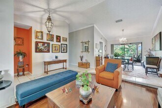 11605 SW 100th Terrace in Miami, FL - Building Photo - Building Photo