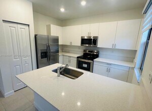 23141 SW 131st Ave in Goulds, FL - Building Photo - Building Photo