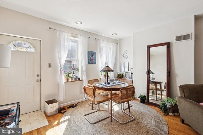 property at 728 S Smedley St