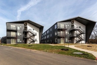 Muse Bowling Green in Bowling Green, KY - Foto de edificio - Building Photo