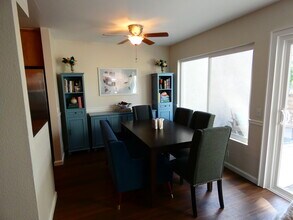 12133 Wilsey Way in Poway, CA - Foto de edificio - Building Photo