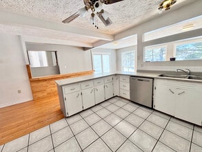 292 NB-105 in Maugerville, NB - Building Photo - Building Photo