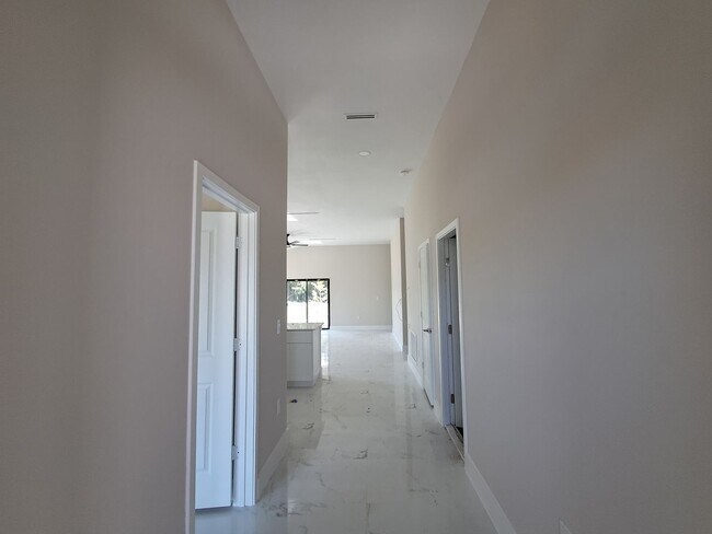 2838 Tropicana Parkway W in Cape Coral, FL - Building Photo - Building Photo