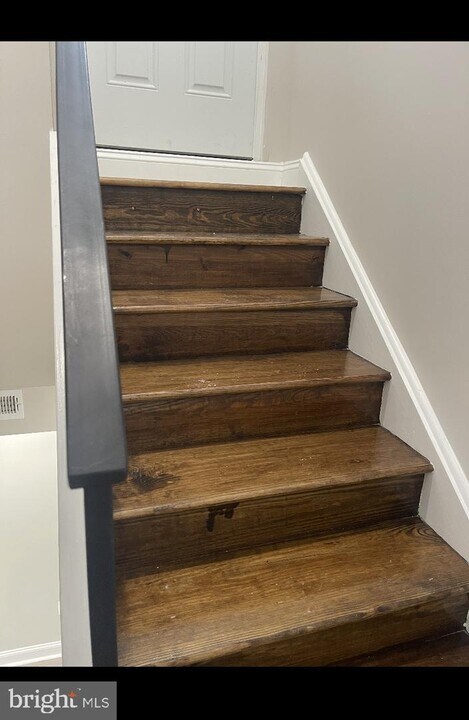 1826 Ridge Ave Photo