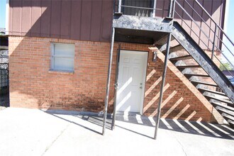 4353 Brinkley St in Houston, TX - Building Photo - Building Photo