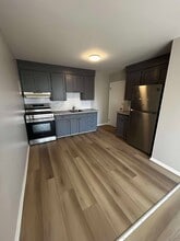 427 High St in Moncton, NB - Building Photo - Building Photo