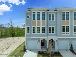 2589 Alvernia Dr in Castle Hayne, NC - Building Photo - Building Photo