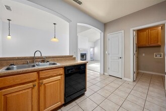 112 Clearwater Ct in Canyon Lake, TX - Building Photo - Building Photo