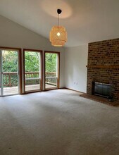 8033 SW Hemlock St in Tigard, OR - Building Photo - Building Photo