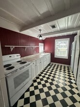 9295 US-290 in Brenham, TX - Foto de edificio - Building Photo