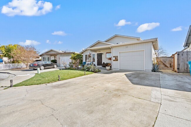 property at 2270 Brentwood Ct
