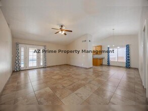 1143 N Sailors Way in Gilbert, AZ - Building Photo - Building Photo