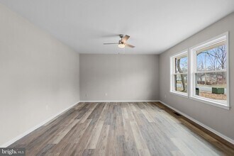 1006 Stone Ave, Unit 1 in Waldorf, MD - Building Photo - Building Photo