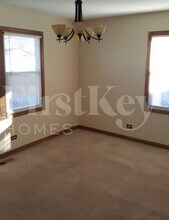 1400 Brittany Ct in Aurora, IL - Building Photo - Building Photo