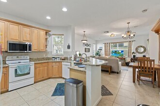 100 Shelley Ln in Fort Pierce, FL - Building Photo - Building Photo