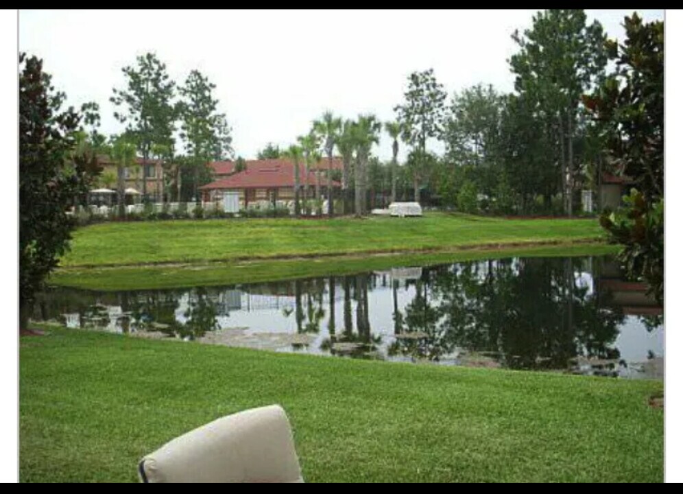 619 Briar Way Ln in Jacksonville, FL - Building Photo