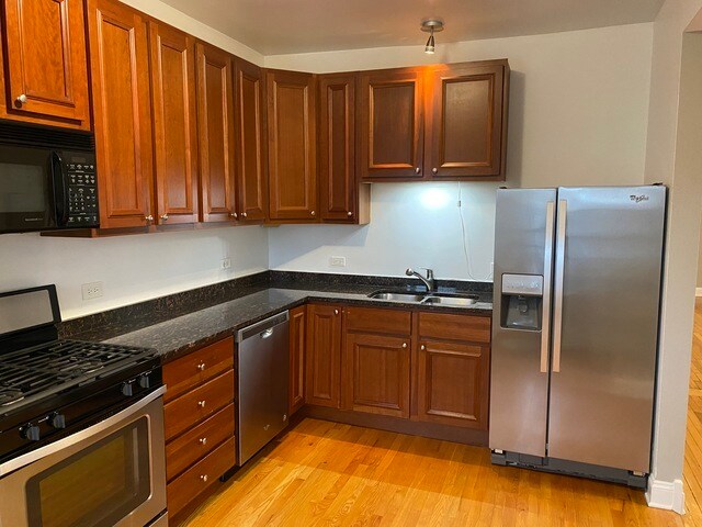 1937 N Monticello Ave in Chicago, IL - Building Photo