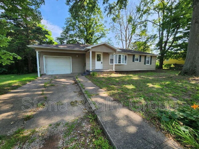 property at 1904 Grant St