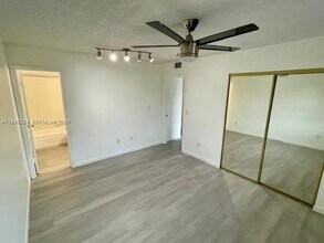 6735 W 26th Dr in Hialeah, FL - Building Photo - Building Photo