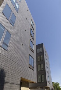 Building Photo - Economist Apartamentos in Denver, Colorado