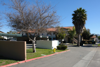 Sunset Gardens in Vista, CA - Building Photo - Building Photo