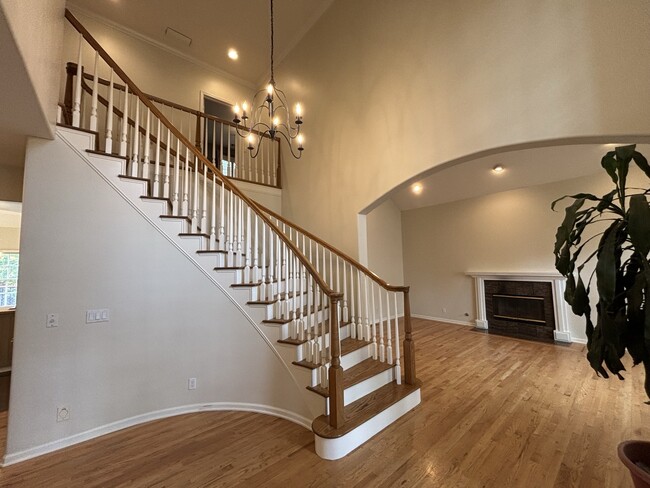 740 Oak Crest Cir in Placerville, CA - Building Photo - Building Photo
