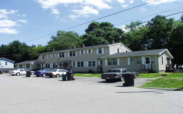 105 Willard St in Ayer, MA - Building Photo