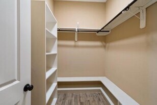 13327 Bafing Dr in Houston, TX - Building Photo