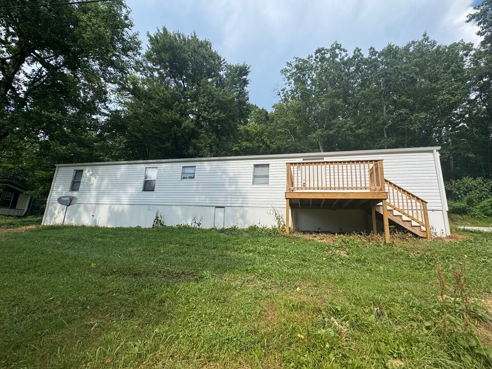 1214 Campbell Rd in Corbin, KY - Building Photo