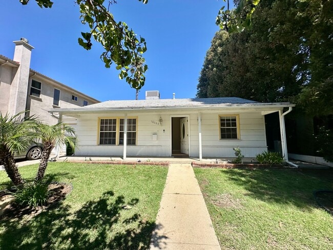 property at 18263 Valley Vista Blvd