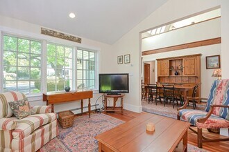 6.5 Summer St in Rockport, MA - Building Photo - Building Photo