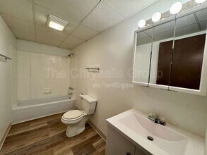 2406 Marquette Rd in Peru, IL - Building Photo - Building Photo