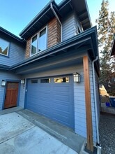 1079 NW Quincy Ave in Bend, OR - Building Photo - Building Photo