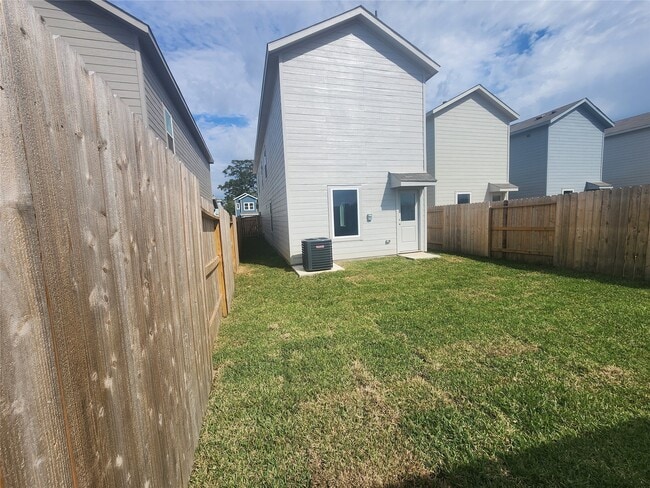 property at 906 Pertuso Ln