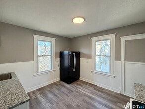 696 Main St in Torrington, CT - Building Photo - Building Photo