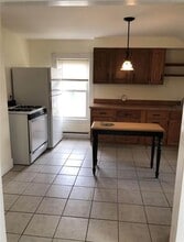 8-8 Oak St in Smithfield, RI - Building Photo - Building Photo