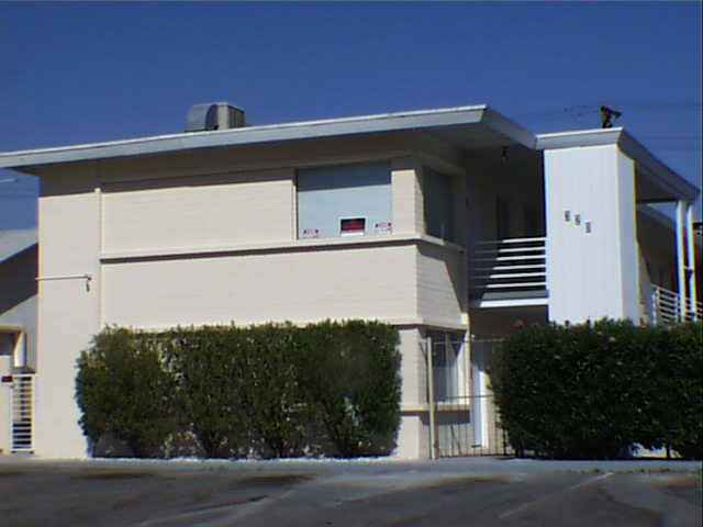 320 S 11th St in Las Vegas, NV - Building Photo