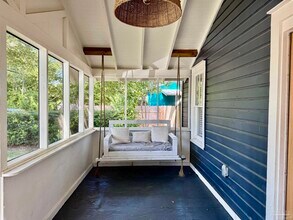 3006 E Gonzalez St in Pensacola, FL - Building Photo - Building Photo