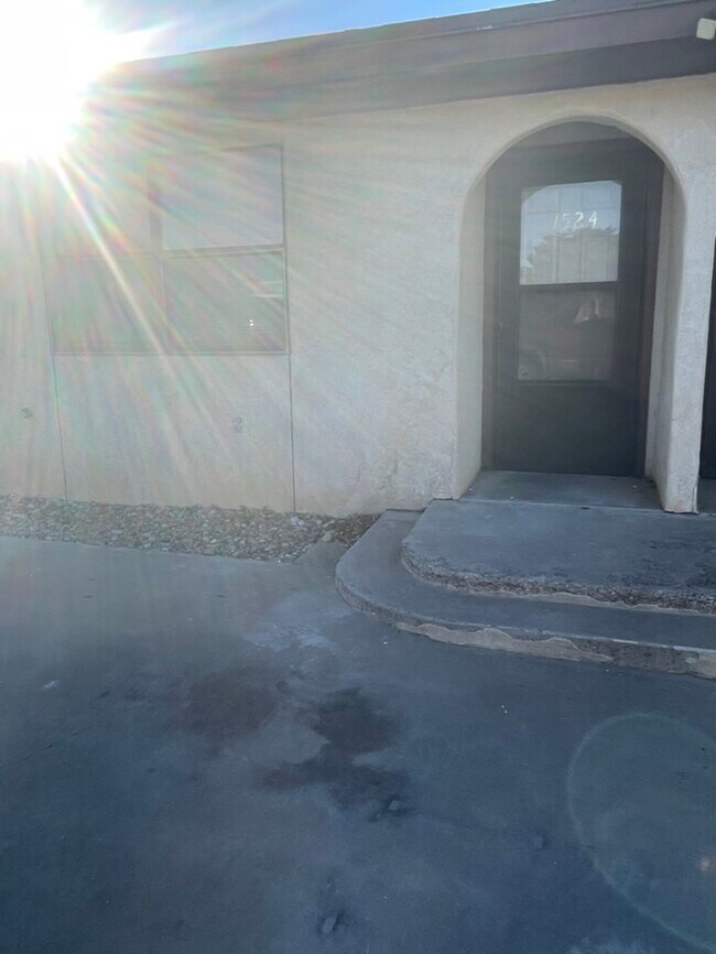 1524 S Avenue H, Unit 1524 S Ave H