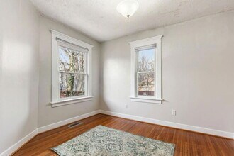 204 Chittenden Ave in Columbus, OH - Building Photo - Building Photo