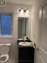 7 Mckernan Ave. in Brantford, ON - Building Photo - Building Photo