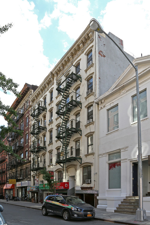 125 Elizabeth St in New York, NY - Foto de edificio