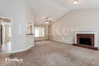 6057 Devonshire Dr in Flowery Branch, GA - Building Photo - Building Photo
