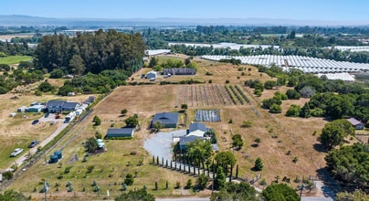 261 Wheelock Rd in Watsonville, CA - Building Photo - Building Photo