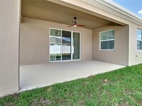 3786 Autumn Amber Dr in Spring Hill, FL - Foto de edificio - Building Photo