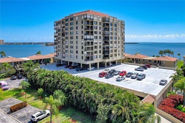property at 6322 Palma Del Mar Blvd S